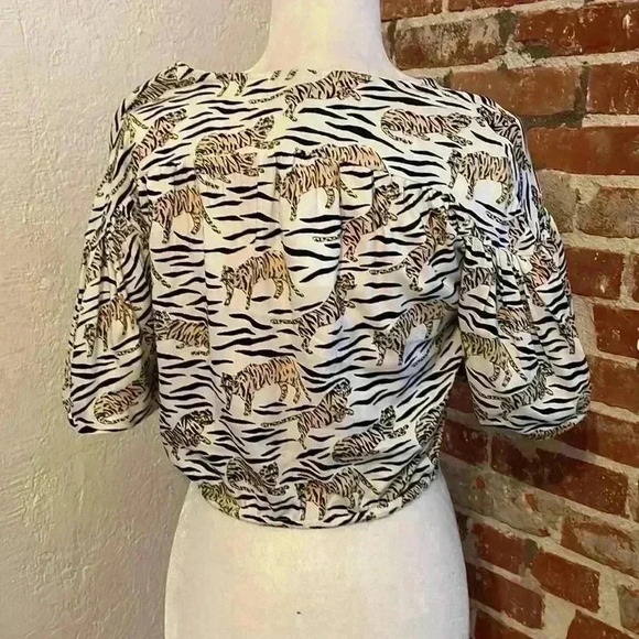 Last chance - Topshop - TIGER & ZEBRA PRINT TIE WAIST CROPPED BLOUSE US 2 XS - Picture 7 of 7